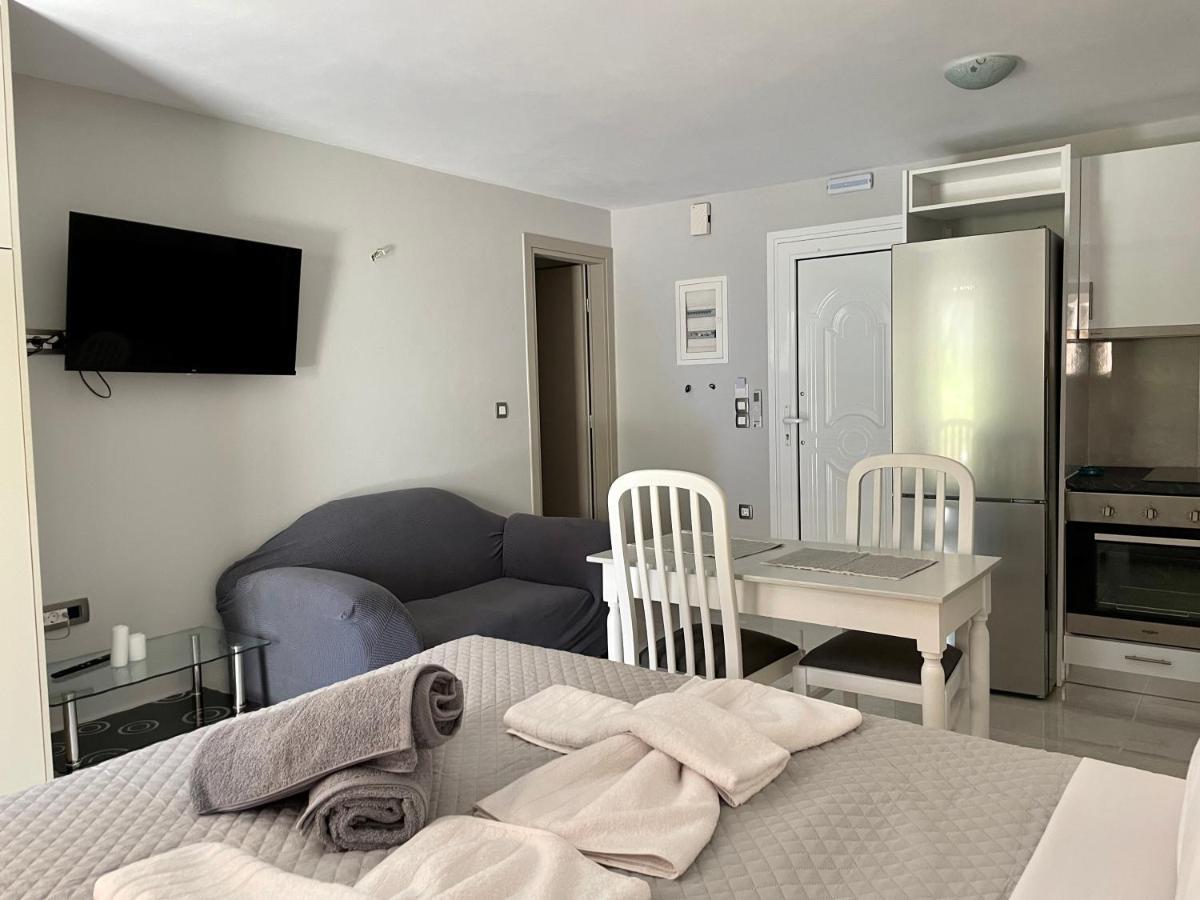 Arian Apartments Argostoli  Ngoại thất bức ảnh