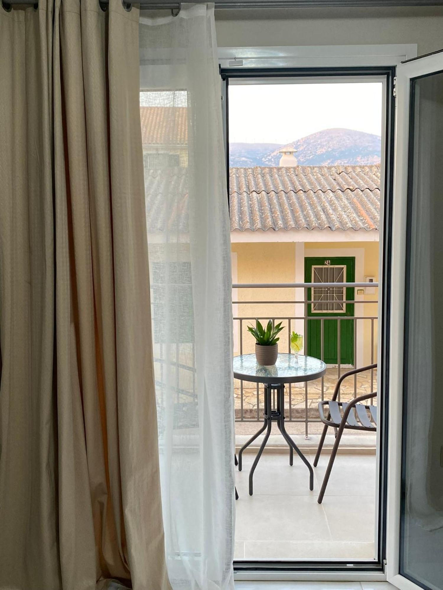 Arian Apartments Argostoli  Ngoại thất bức ảnh